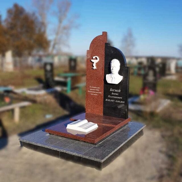 бюст из мрамора