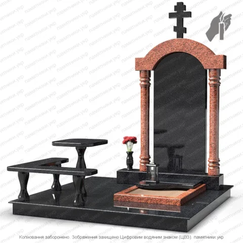 Памятник L107